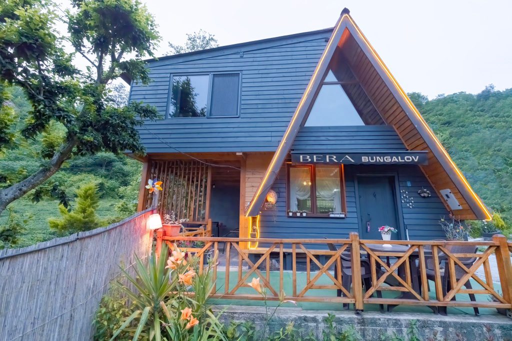 Bera Bungalov | Rize Çayeli Bungalov | Rize Çayeli Bungalov Fiyatları | Rize Çayeli Günlük Kiralık Bungalov | Rize Çayeli Bungalov Tavsiyeleri | Rize Çayeli Bungalov Önerileri